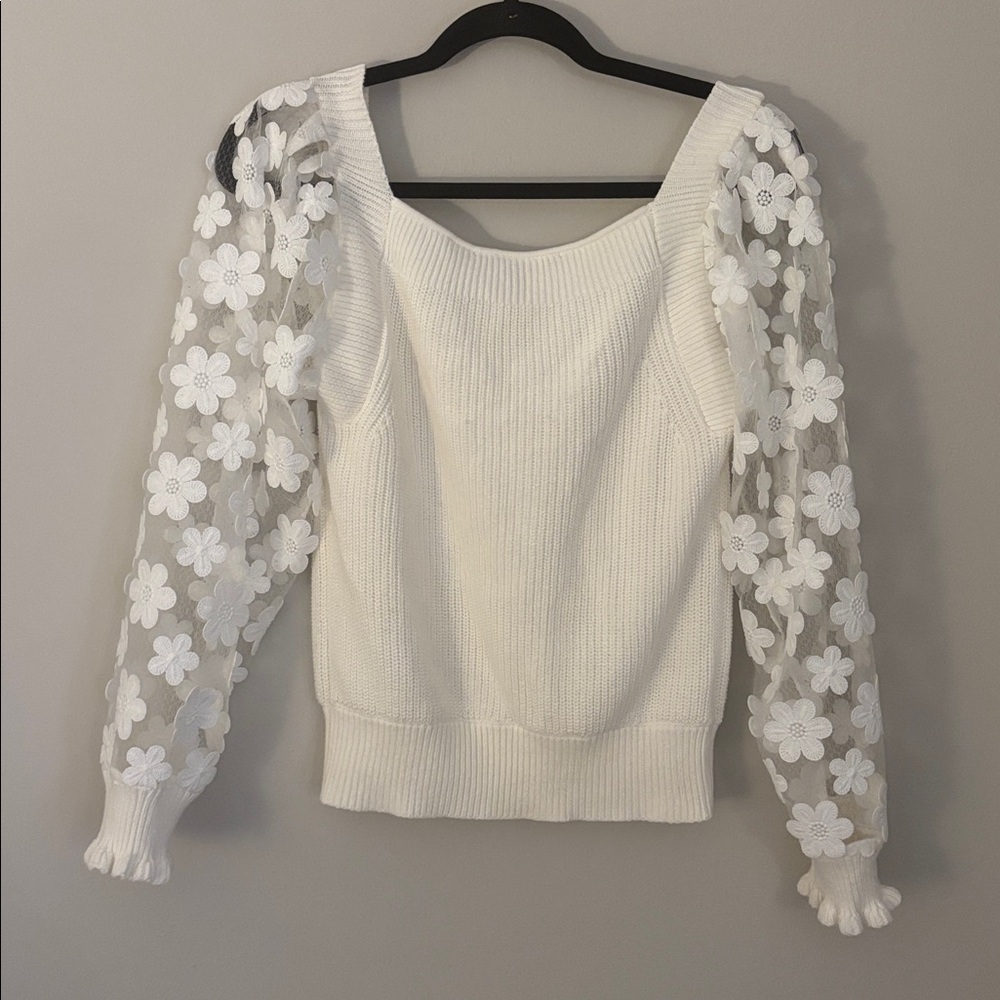 French Connection Juliet Mozart Floral Sleeve Sweater size medium - Picture 5 of 5